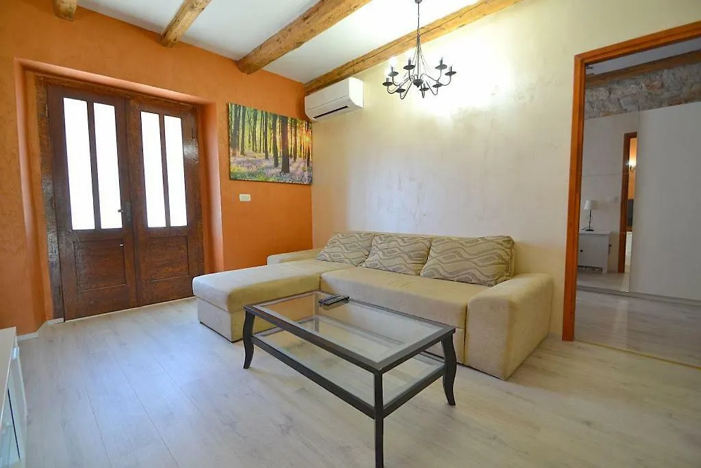 Villa Giardin Novigrad  Croatia